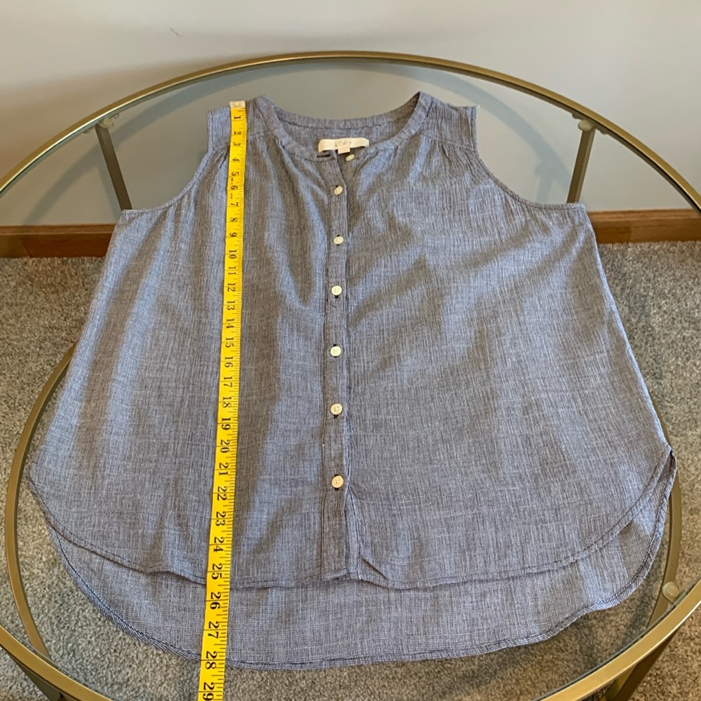 Loft Sleeveless Button Front Preppy Top - Picture 13 of 16